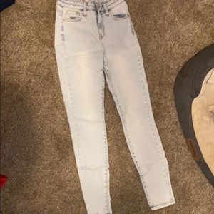 Light wash jeans